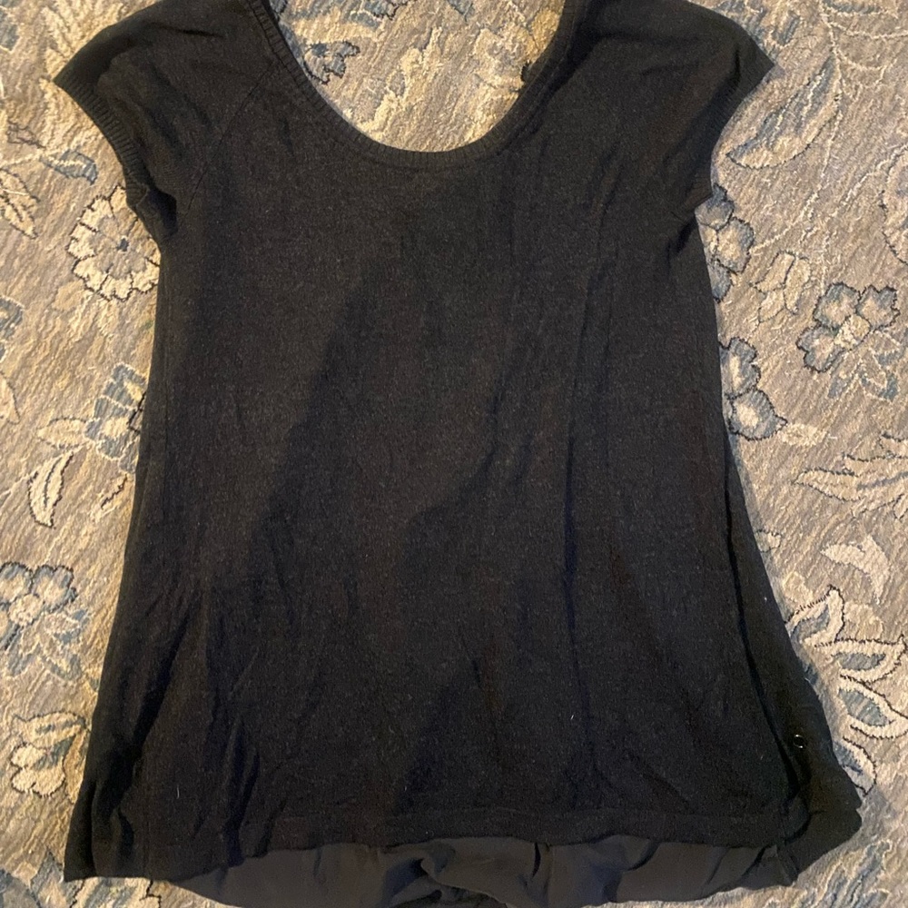 Lululemon shirt